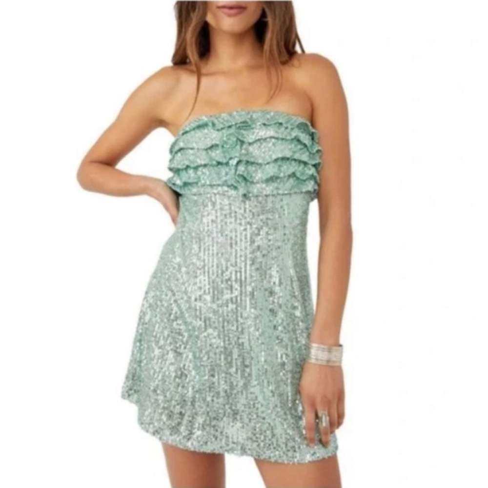 FREE PEOPLE Frida Seafoam Green Sequin Ruffle Dress Size 8 -  MSRP $168 NEW
